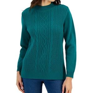 🔥SALE🔥NWOT BRAND NEW. Woman’s green long sleeve sweater to. Green. Size medium.